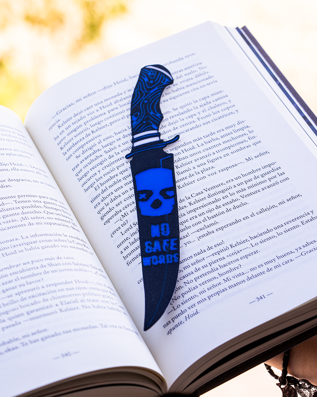 40 Marcapáginas Lights Out y Caught Up | Lectores de Dark Romance - Imagen 10