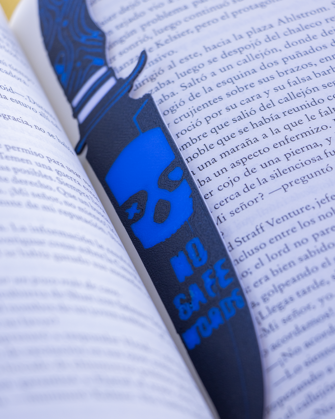 41 Marcapáginas Lights Out y Caught Up | Lectores de Dark Romance - Imagen 5