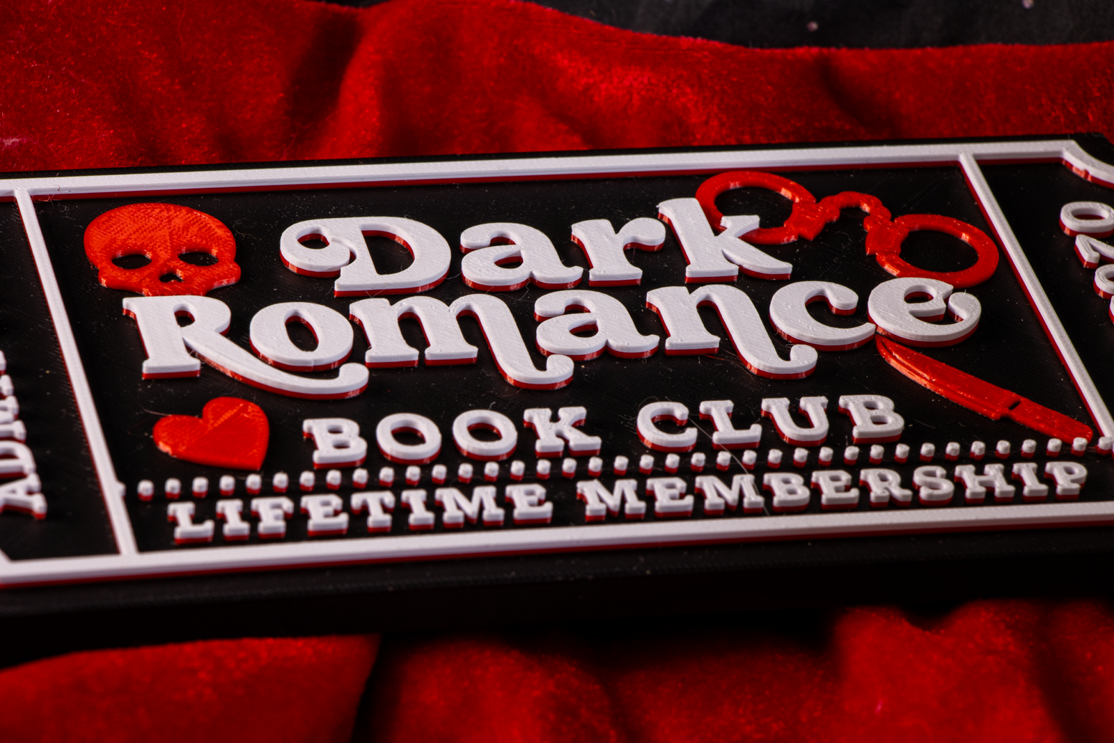 2026/02/1000045419-1-scaled.png dark romance box